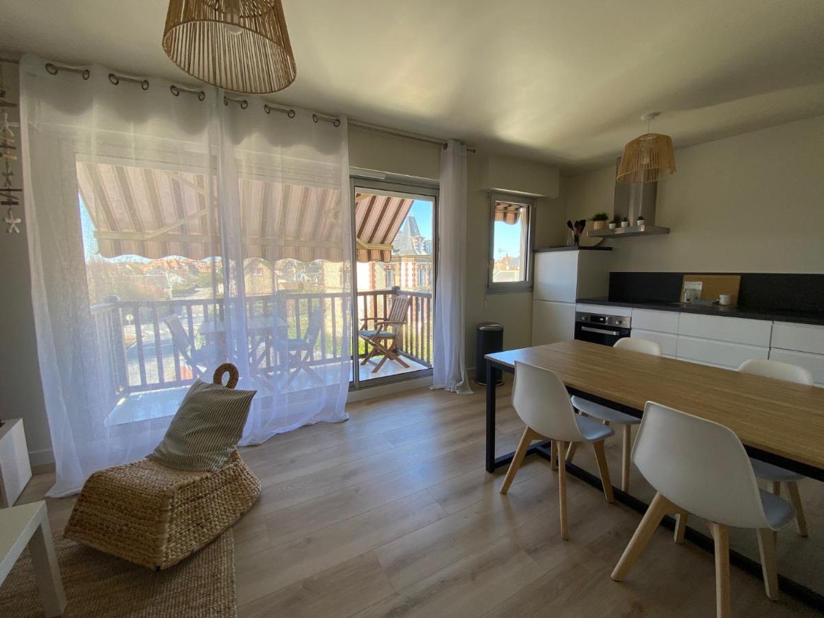 Hyper Centre - 2 Pieces Tout Confort - Terrasse - Ascenseur - Cabourg Εξωτερικό φωτογραφία